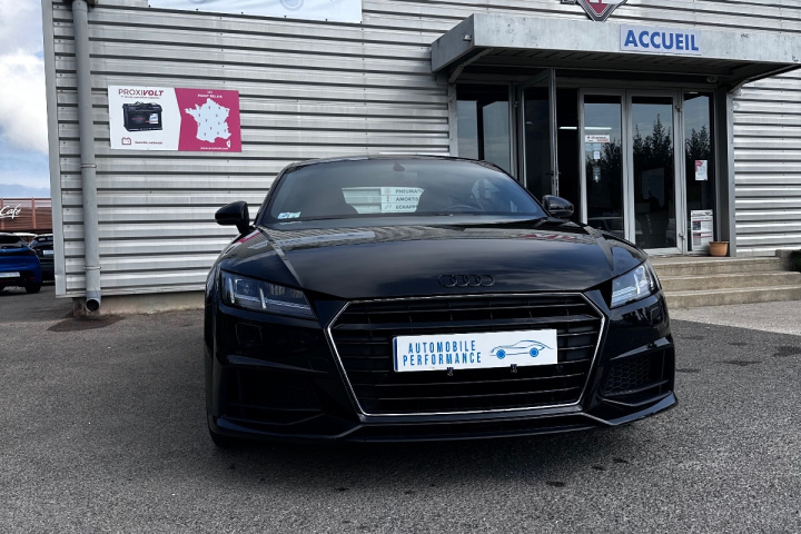 AUDI TT COUPE