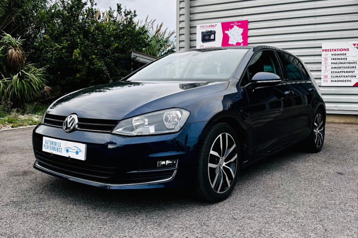 VOLKSWAGEN GOLF SW